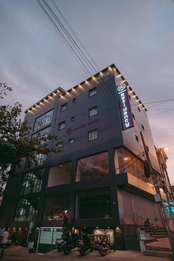 Saavees Residency Hotel Bangalore Ngoại thất bức ảnh